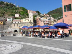 Cinque Terre Co i gdzie można zjeść, Vernazza